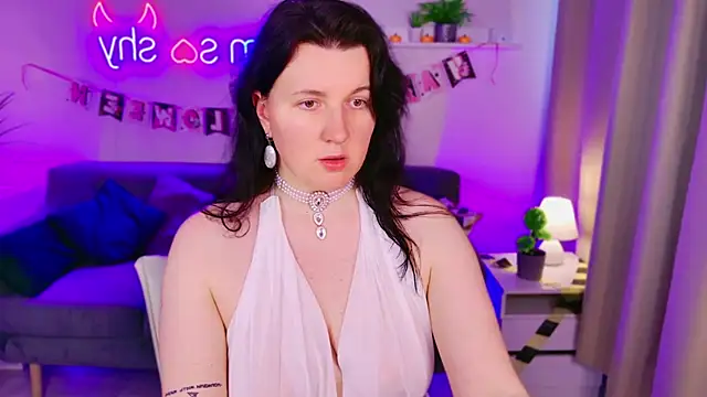 love me  tonight  online show from October 29, 10:25 am