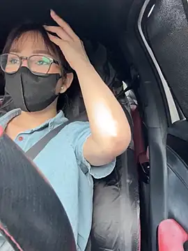 Linh 2004 online show from September 16, 6:36 am