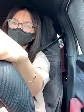 Linh 2004 online show from September 25, 6:08 am