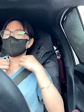 Linh 2004 online show from September 23, 5:25 am