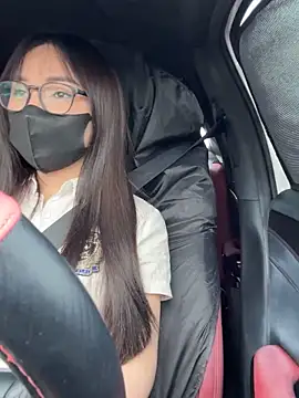 Linh 2004 online show from September 22, 5:35 am