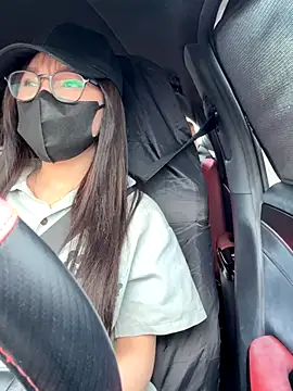 Linh 2004 online show from September 21, 5:23 am