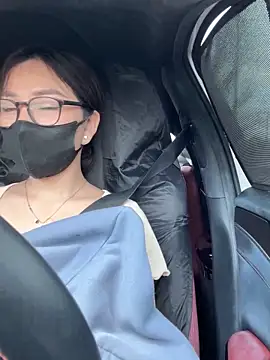 Linh 2004 online show from October 6, 5:52 am