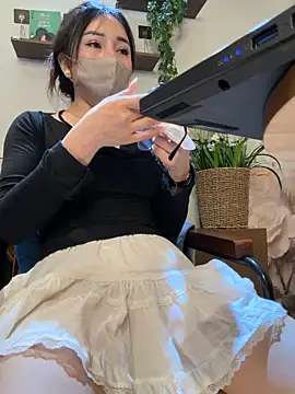 Linh 2004 online show from March 22, 5:21 am