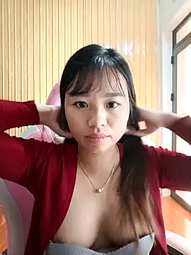 Snapshot of Na_na90 chatting on October 26, 12:33 am Na na90 online show from October 26, 12:33 am