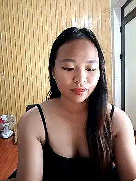 Snapshot of Na_na90 chatting on July 3, 12:39 am Na na90 online show from July 3, 12:39 am