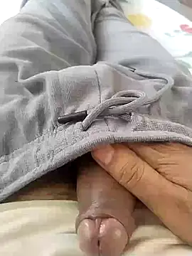 zorhotty online show from May 24, 6:57 am