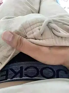 zorhotty online show from July 18, 5:16 am