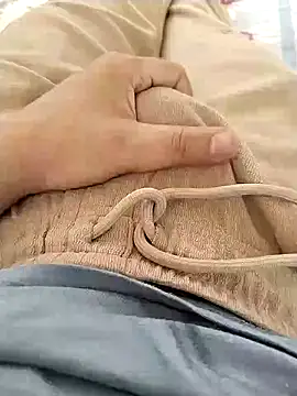 zorhotty online show from July 11, 6:57 am