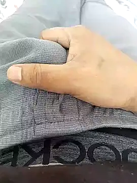 zorhotty online show from May 26, 4:54 am