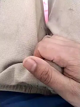 zorhotty online show from March 8, 8:28 am