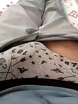 zorhotty online show from July 21, 7:42 am