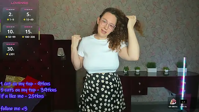 ellie coy  online show from November 9, 12:20 pm