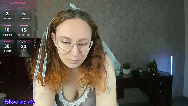 ellie coy  online show from November 1, 1:27 pm