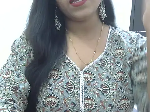 LIYO  online show from October 16, 5:38 am