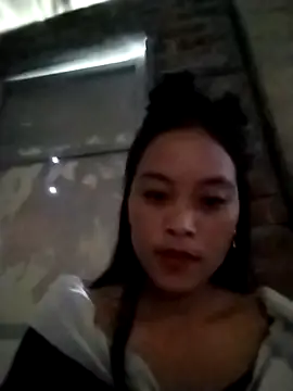 Maipm18 online show from October 6, 1:29 am