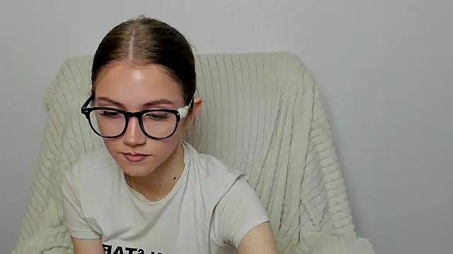 Snapshot of LexyStars chatting on September 26, 9:05 am LexyStars online show from September 26, 9:05 am