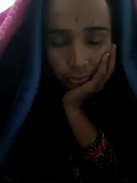 Snapshot of Hot_raaani chatting on December 22, 2:39 pm Hot raaani online show from December 22, 2:39 pm