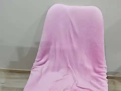  Venesa  online show from April 9, 8:04 pm