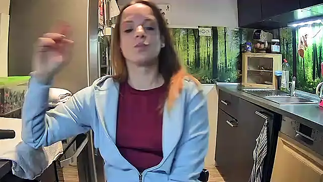 Snapshot of SexyMilf_37 chatting on September 26, 8:05 pm SexyMilf 37 online show from September 26, 8:05 pm