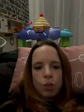 Snapshot of SexyMilf_37 chatting on October 15, 11:46 pm SexyMilf 37 online show from October 15, 11:46 pm