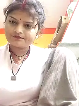 Snapshot of Hot_mirchjii chatting on November 11, 4:18 am Hot mirchjii online show from November 11, 4:18 am