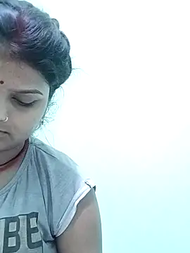 Hot mirchjii online show from September 24, 11:32 pm