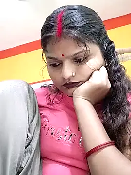 Hot mirchjii online show from October 17, 8:17 am