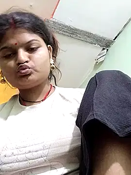 Snapshot of Hot_mirchjii chatting on October 28, 3:29 am Hot mirchjii online show from October 28, 3:29 am