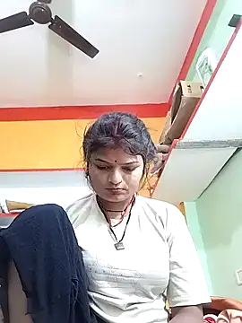 Snapshot of Hot_mirchjii chatting on November 10, 3:33 am Hot mirchjii online show from November 10, 3:33 am