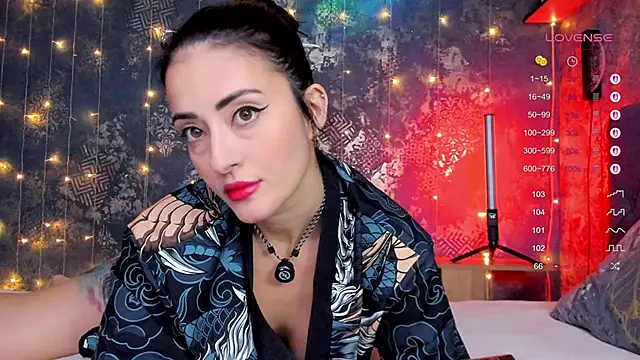 sweet chris diamond online show from October 24, 1:37 am