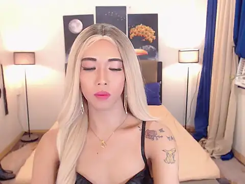 PreciousAmore online show from November 11, 10:21 am