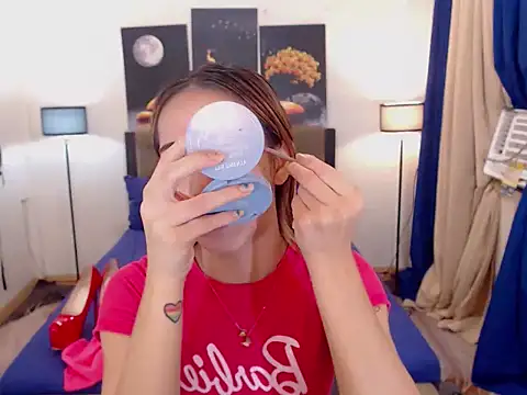 Snapshot of PreciousAmore chatting on January 13, 9:13 am PreciousAmore online show from January 13, 9:13 am