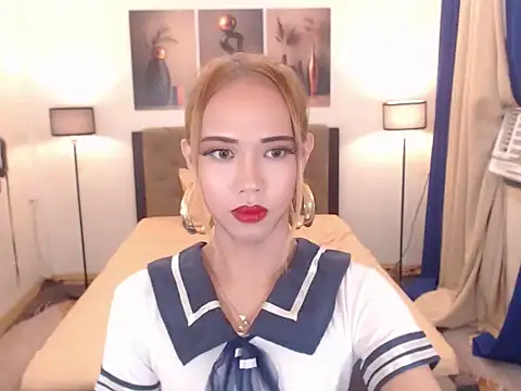 PreciousAmore online show from March 11, 7:08 pm