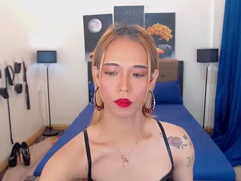 PreciousAmore online show from September 12, 6:18 pm