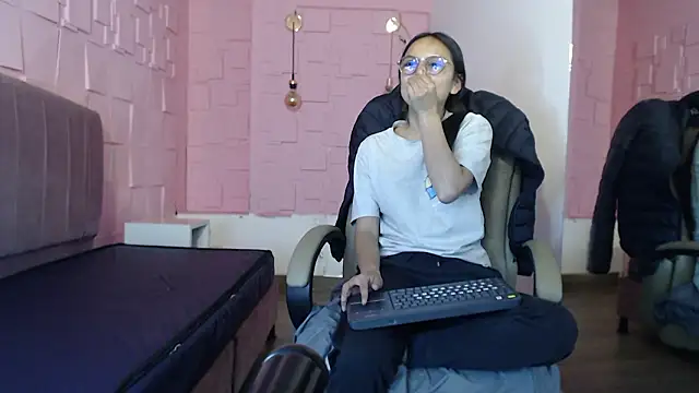 katalina07 1 online show from March 17, 1:47 pm