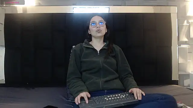 katalina07 1 online show from February 2, 7:46 pm