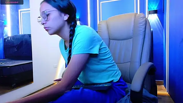 katalina07 1 online show from June 11, 8:39 pm
