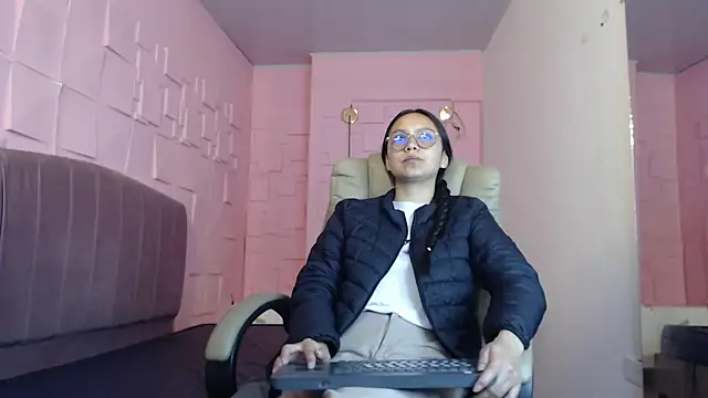 katalina07 1 online show from March 31, 1:35 pm