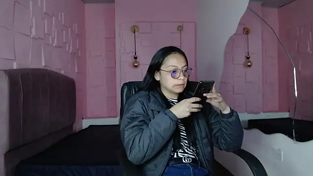 katalina07 1 online show from September 18, 3:26 pm