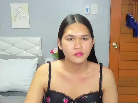 Snapshot of AlianaBlair chatting on September 25, 4:24 pm AlianaBlair online show from September 25, 4:24 pm