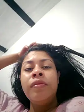 Snapshot of daliataleboficiall chatting on October 16, 4:59 pm daliataleboficiall online show from October 16, 4:59 pm