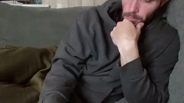 Snapshot of MasterJakeJohns chatting on November 8, 10:02 pm MasterJakeJohns online show from November 8, 10:02 pm