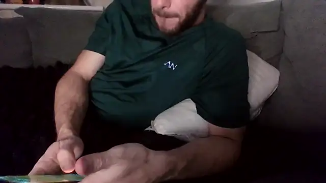 Snapshot of MasterJakeJohns chatting on December 5, 12:43 am MasterJakeJohns online show from December 5, 12:43 am