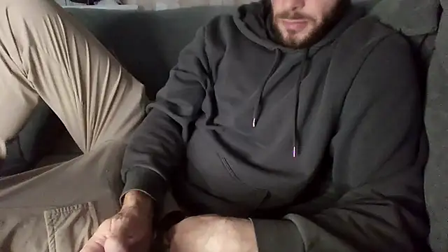 Snapshot of MasterJakeJohns chatting on November 11, 10:15 pm MasterJakeJohns online show from November 11, 10:15 pm