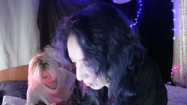 Snapshot of Avny_Loki chatting on October 19, 1:03 pm Avny Loki online show from October 19, 1:03 pm