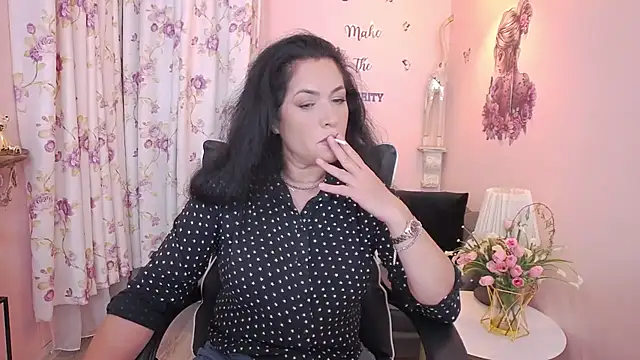 Snapshot of MyLovOne chatting on May 26, 12:14 pm MyLovOne online show from May 26, 12:14 pm