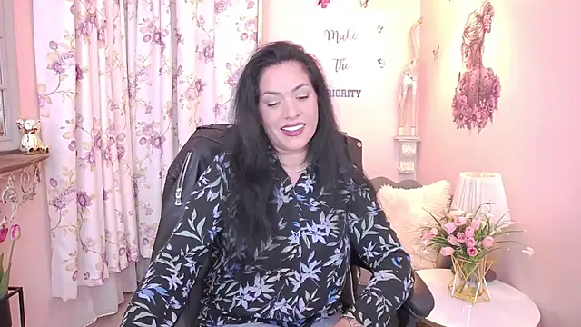 MyLovOne online show from March 15, 1:51 pm