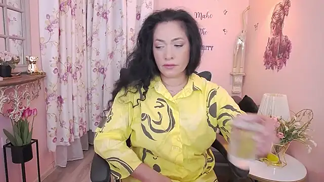 MyLovOne online show from June 29, 11:54 am