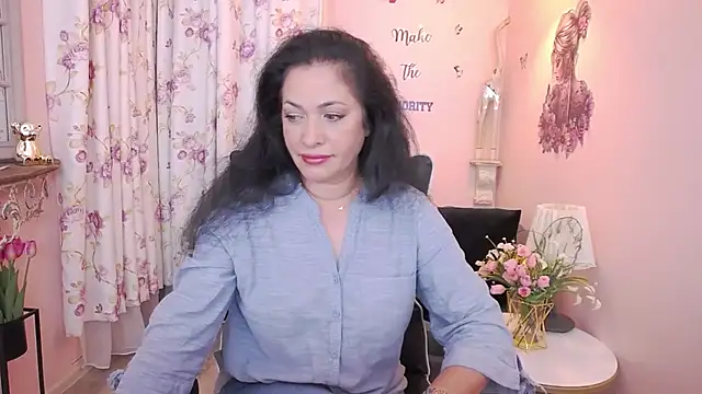 MyLovOne online show from June 7, 9:25 am